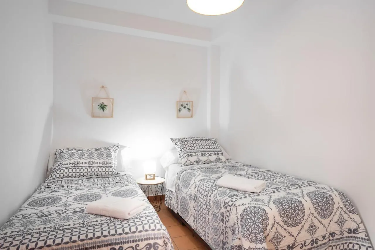 Elvira 60 Homes Granada