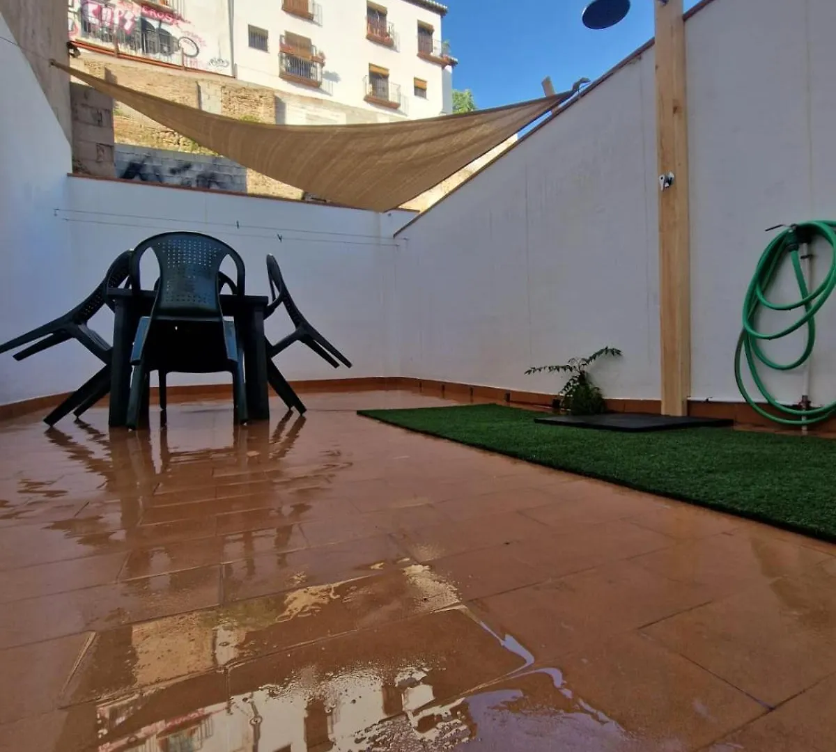 Elvira 60 Homes Granada Apartment